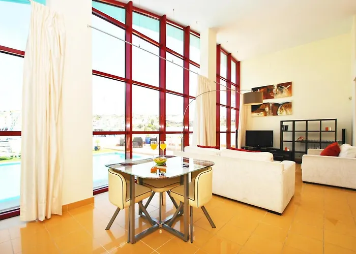 Villa Malibu By Algarve Vacation *