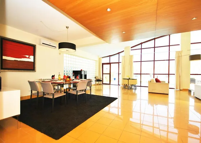 Villa Malibu By Algarve Vacation Albufeira
